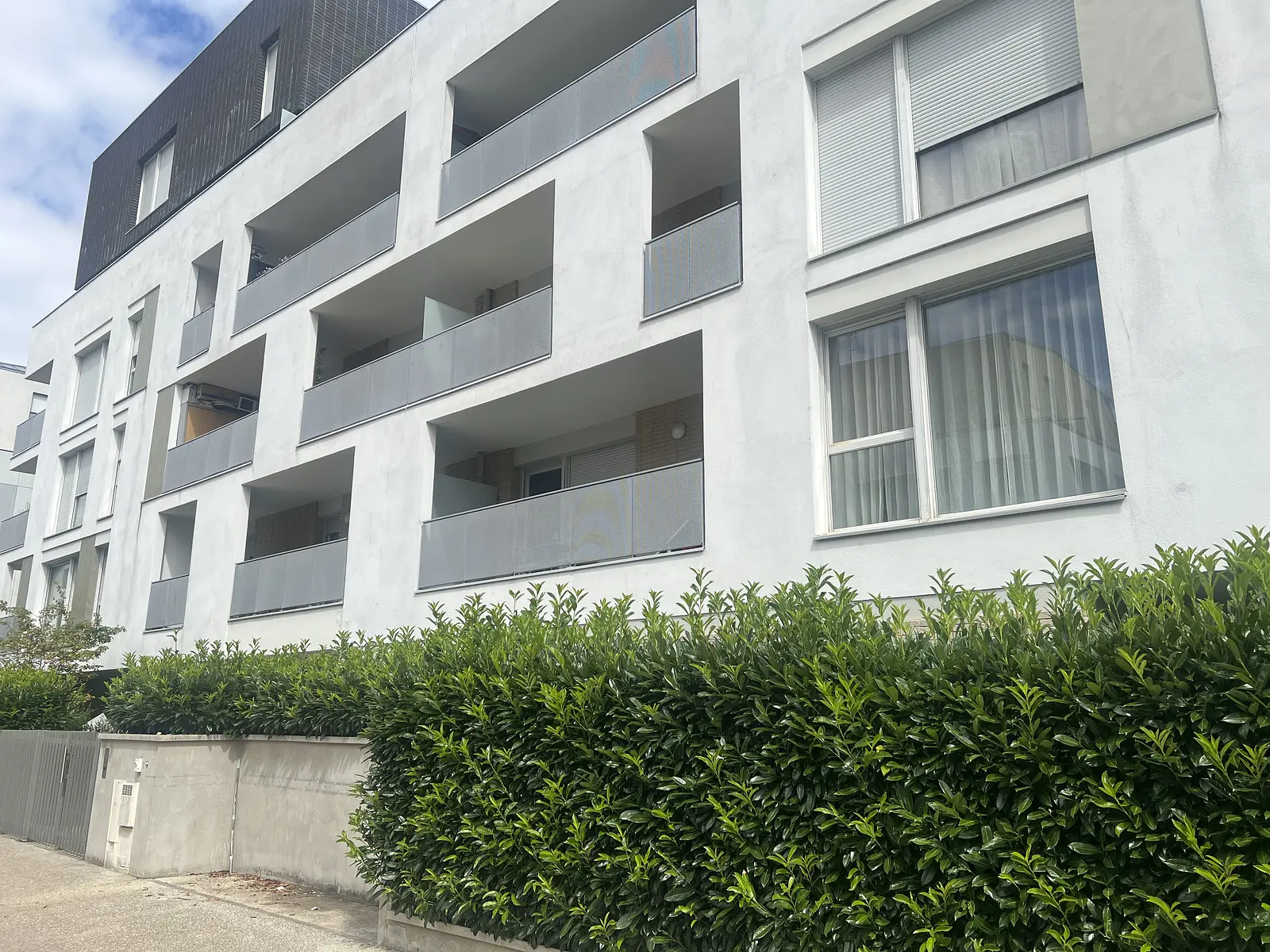 Photo Appartement T3, 2 parkings et loggia