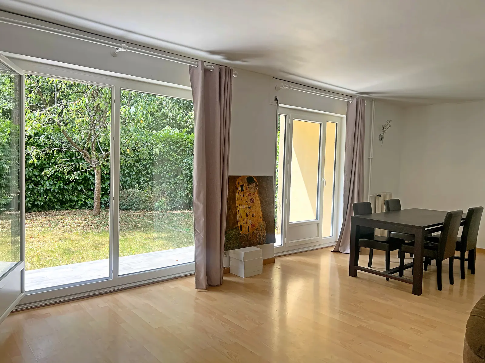Photo  Appartement T5 de 95m2, 3 chambres avec jardin et parking
