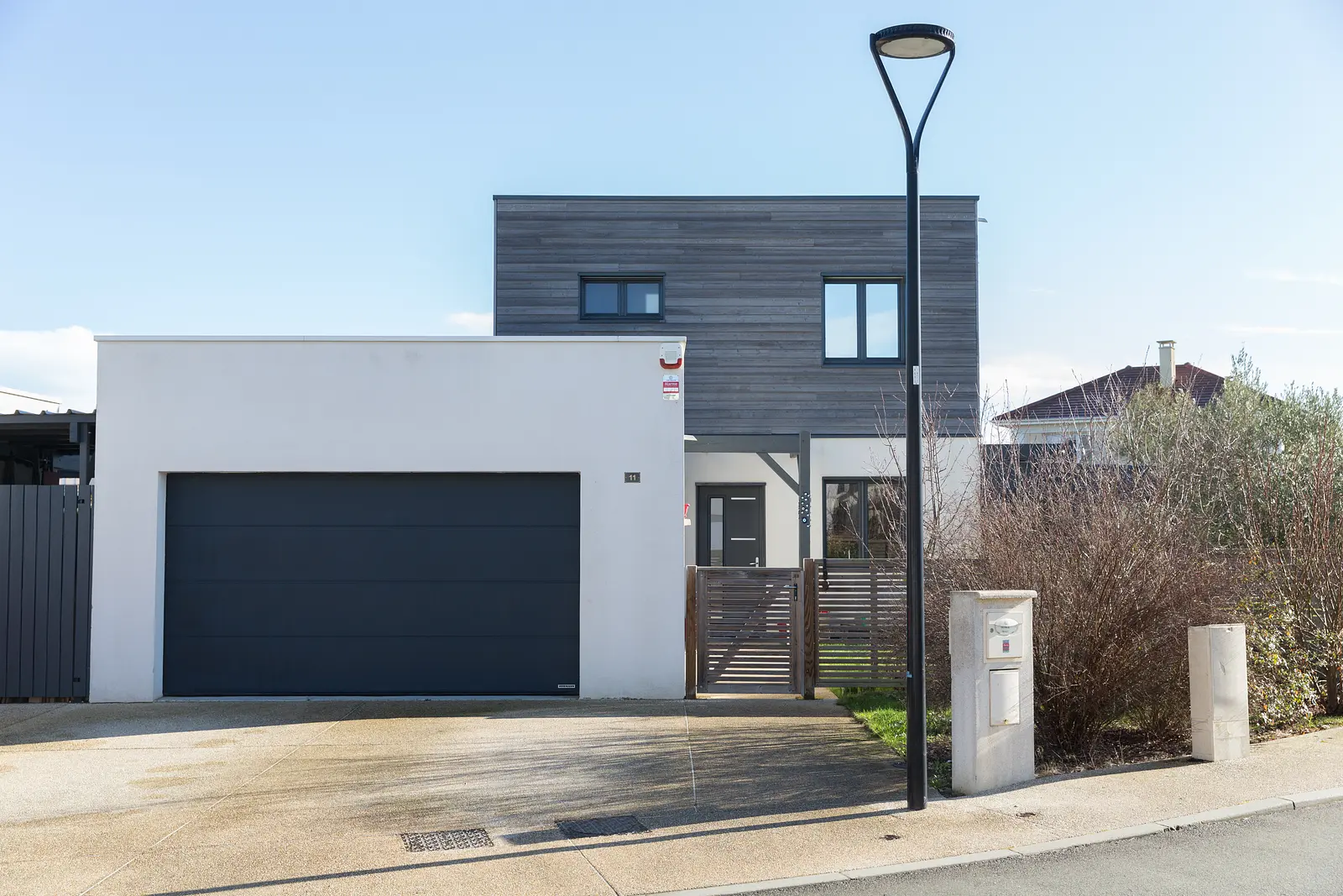 Photo Maison contemporaine de 155m2 avec véranda