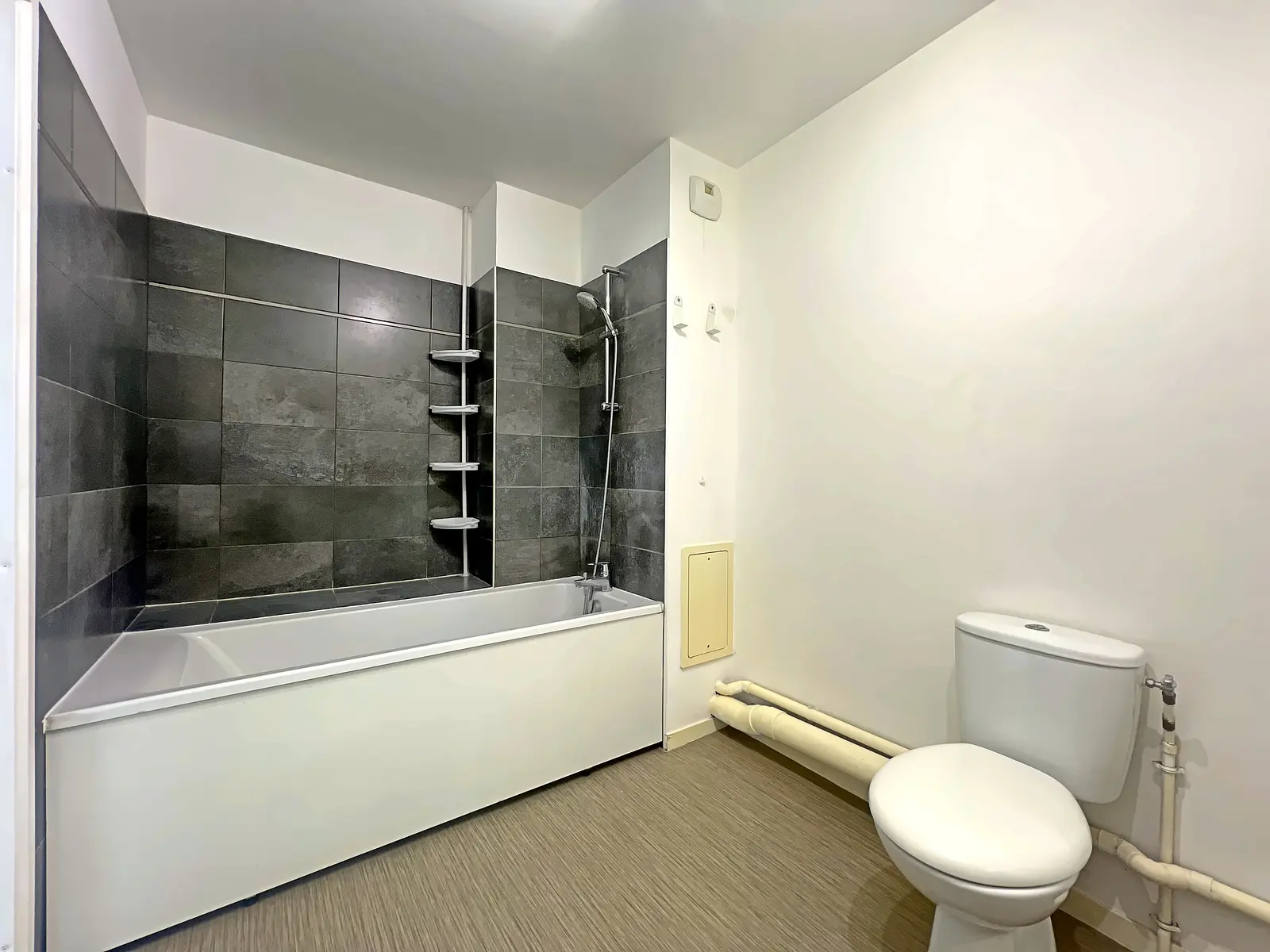Photo  Investissement locatif T3, 2 parkings et loggia